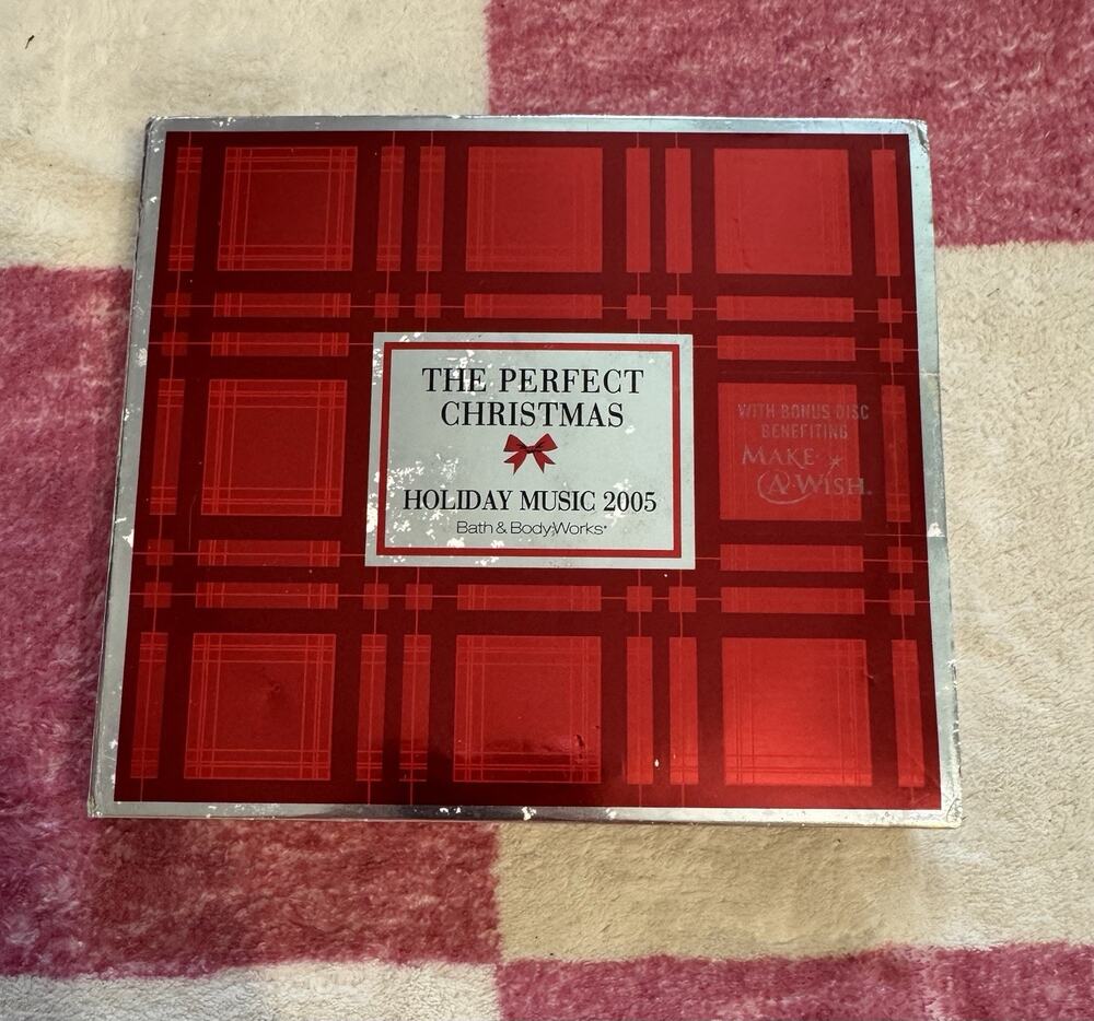 Bath & Body Works The Perfect Christmas Holiday Music 2005 Make a Wish CD 90s